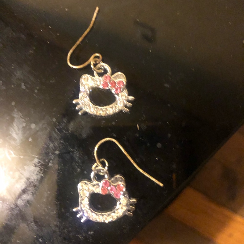 Hello kitty earrings
